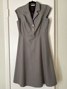 Calvin Klein Tailored Gray Cap-Sleeve A-Line Dress size 10